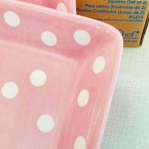 Pampered chef pink polka dot plates